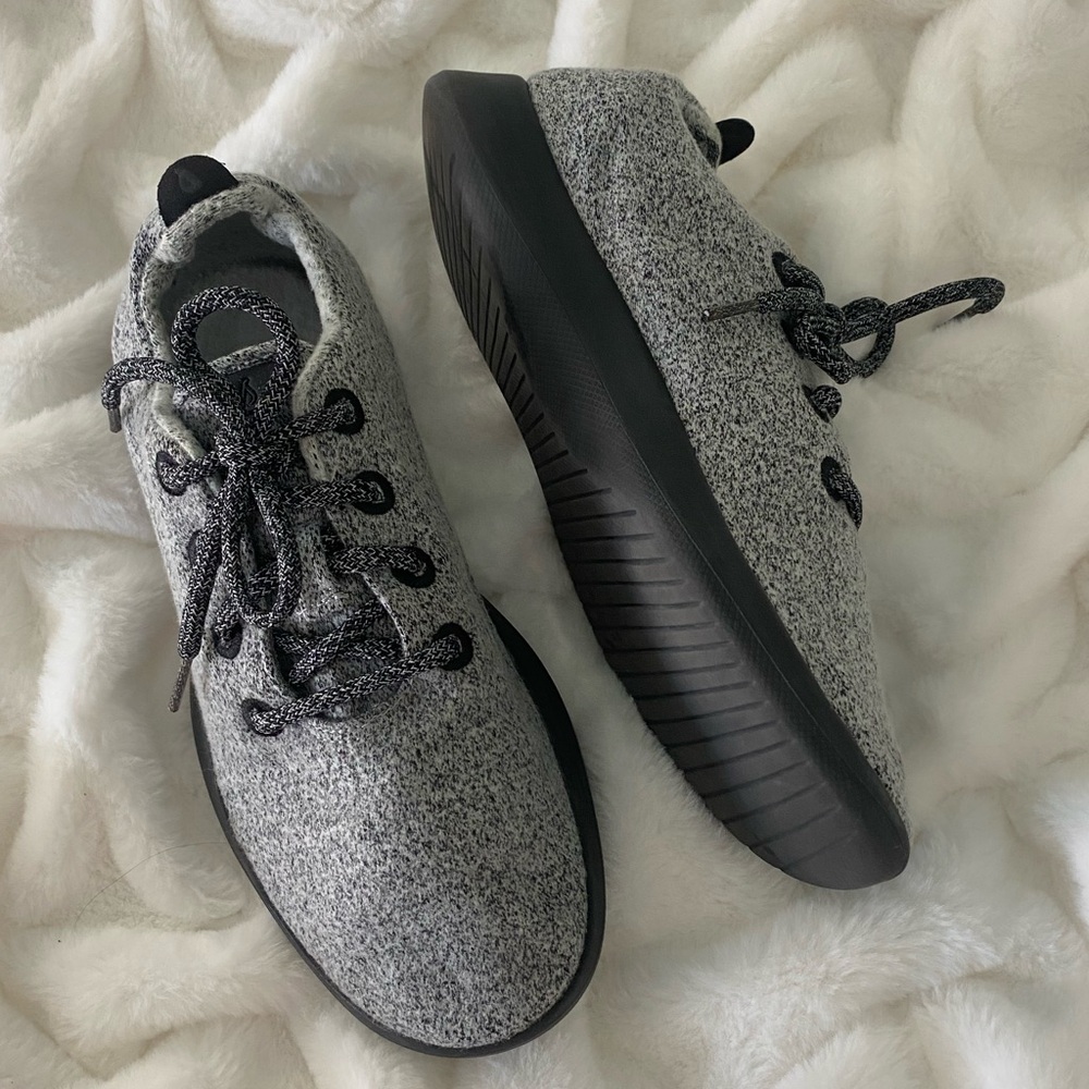 ALLBIRDS Merino Wool Runners with cozy feel.